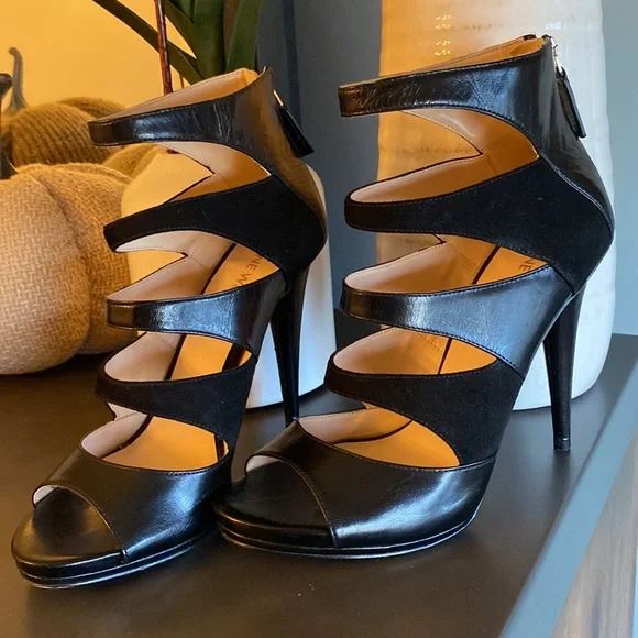 🖤Nine West leather upper 4.5” heel - Picture 4 of 17